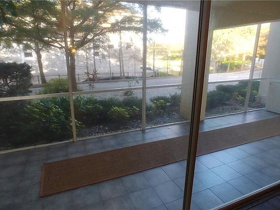 5th image of 3751 Almeria Ave APT A2