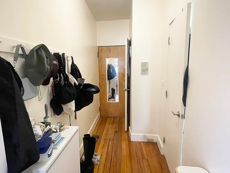 68 Myrtle St #5 — Photo 10