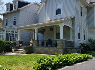 324 Locust Ave #1, Ardmore, PA 19003