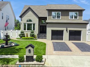 9 Helene St, Old Bridge, NJ 08857
