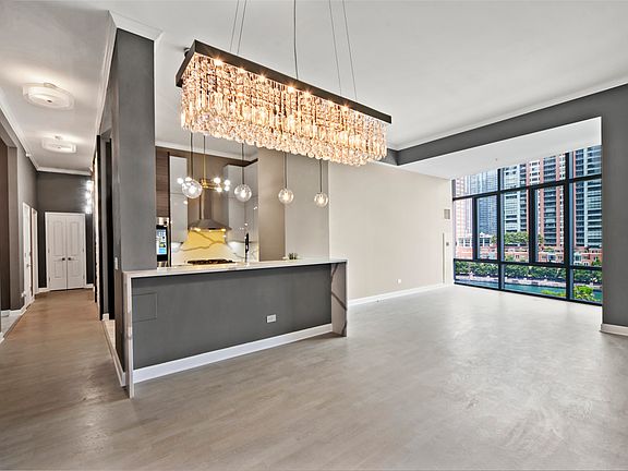 4th image of 450 E Waterside Dr Unit 202
