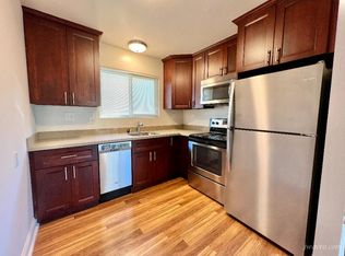 711 Prospect Row APT 4, San Mateo, CA 94401