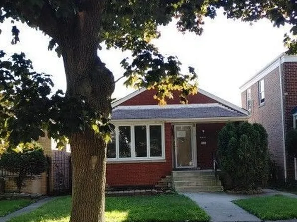 8743 S Ridgeland Ave, Chicago, IL 60617