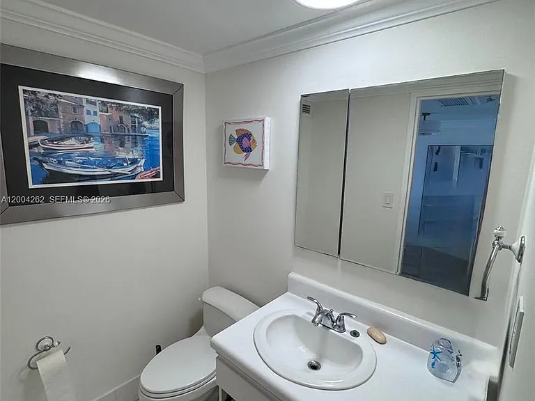 5151 Collins Ave #436 — Photo 7