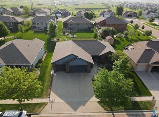 3900 S Alpine Ave, Sioux Falls, SD 57110