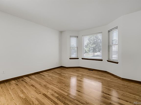 4th image of 1189 Ridgeview Circle