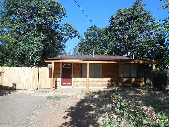 2nd image of 13596 Hill Blvd