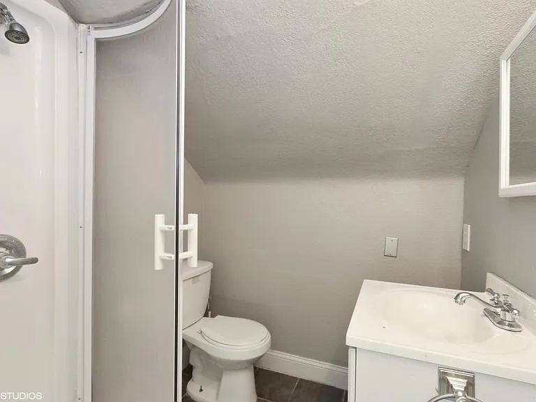 3726 Jefferson St — Photo 16