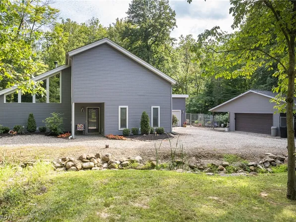 8640 Kennard Rd, Lodi, OH 44254