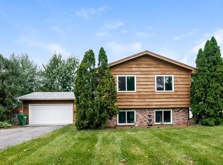 817 124th Ln NE, Blaine, MN 55434