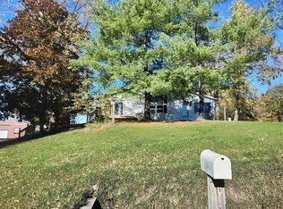 7060 Peck Lake Rd, Saranac, MI 48881