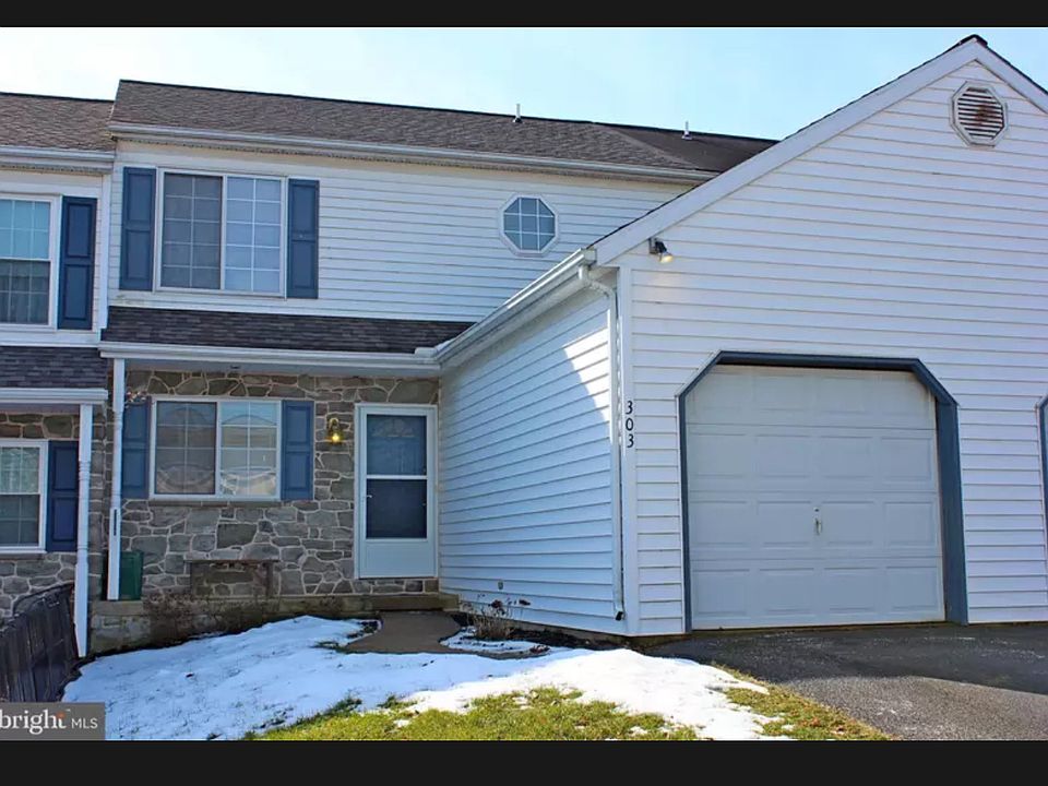 2nd image of 303 Parklawn Ct