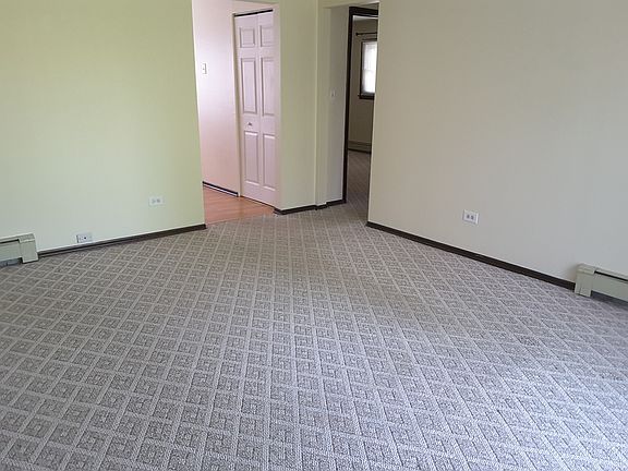 5th image of 15280 El Cameno Ter APT 1S