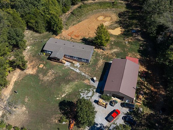 3rd image of 38 Allen Rd