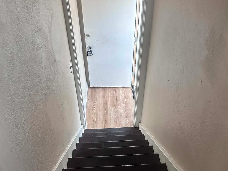 2218 Catalpa Dr #2 — Photo 5
