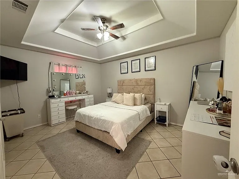 1913 Agua Fina Ave #2 — Photo 8
