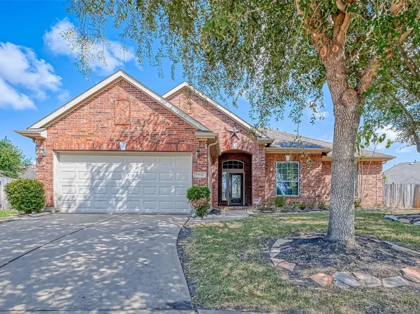 13922 Normandy Ct, Sugar Land, TX 77498