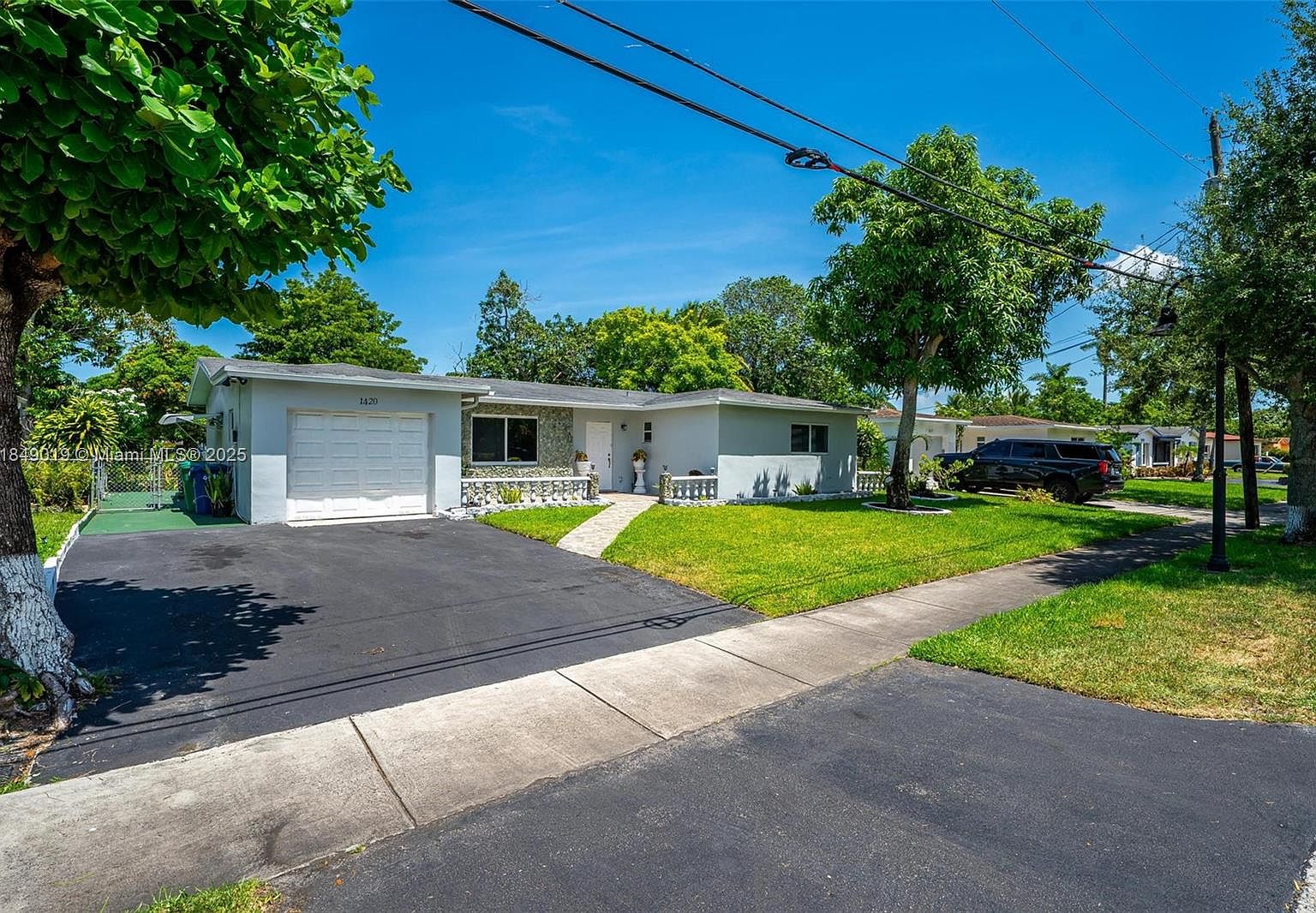 1420 NW 56th Ave, Lauderhill, FL 33313 | Zillow