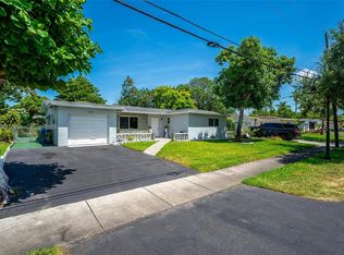 1420 NW 56th Ave, Lauderhill, FL 33313