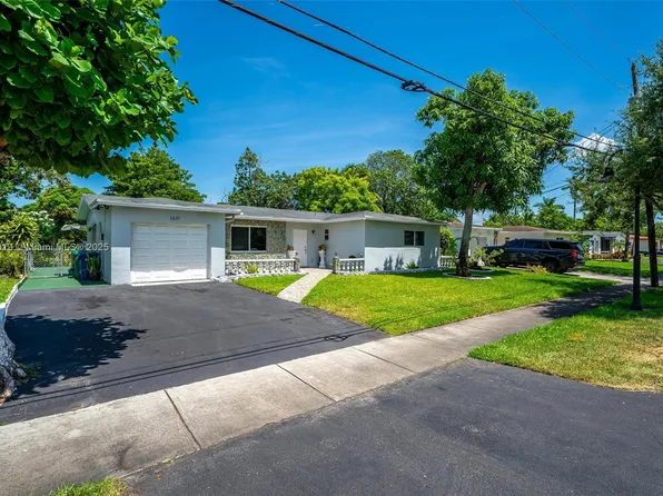 1420 NW 56th Ave, Lauderhill, FL 33313