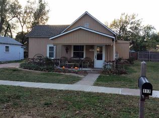 117 S Wichita St, Haven, KS 67543