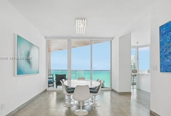 4th image of 300 S Pointe Dr