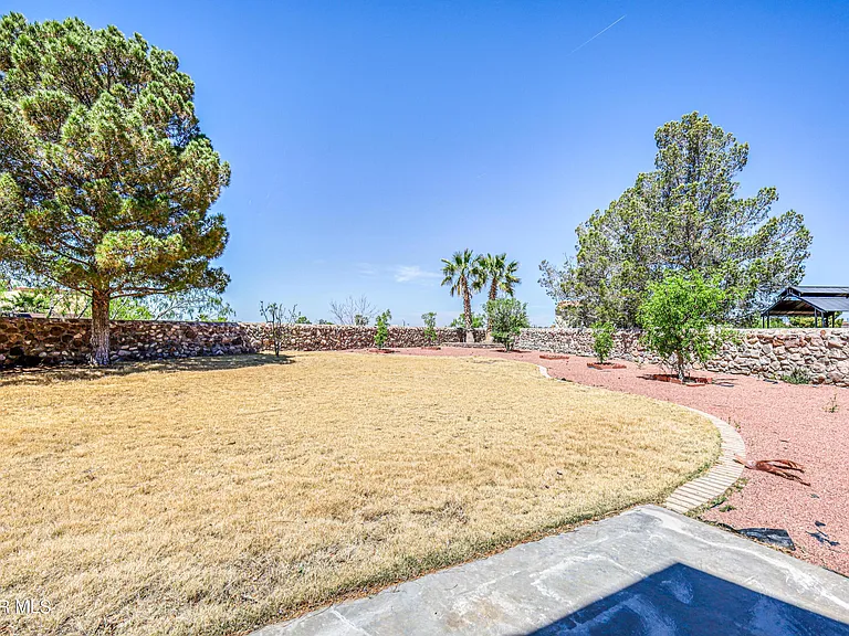 1229 Diamond Cove Pl — Photo 48