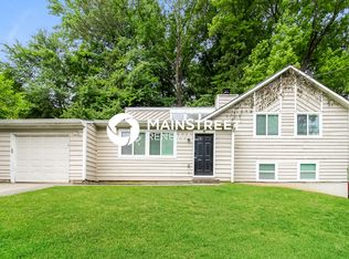 1999 Overton Trl, Stone Mountain, GA 30088