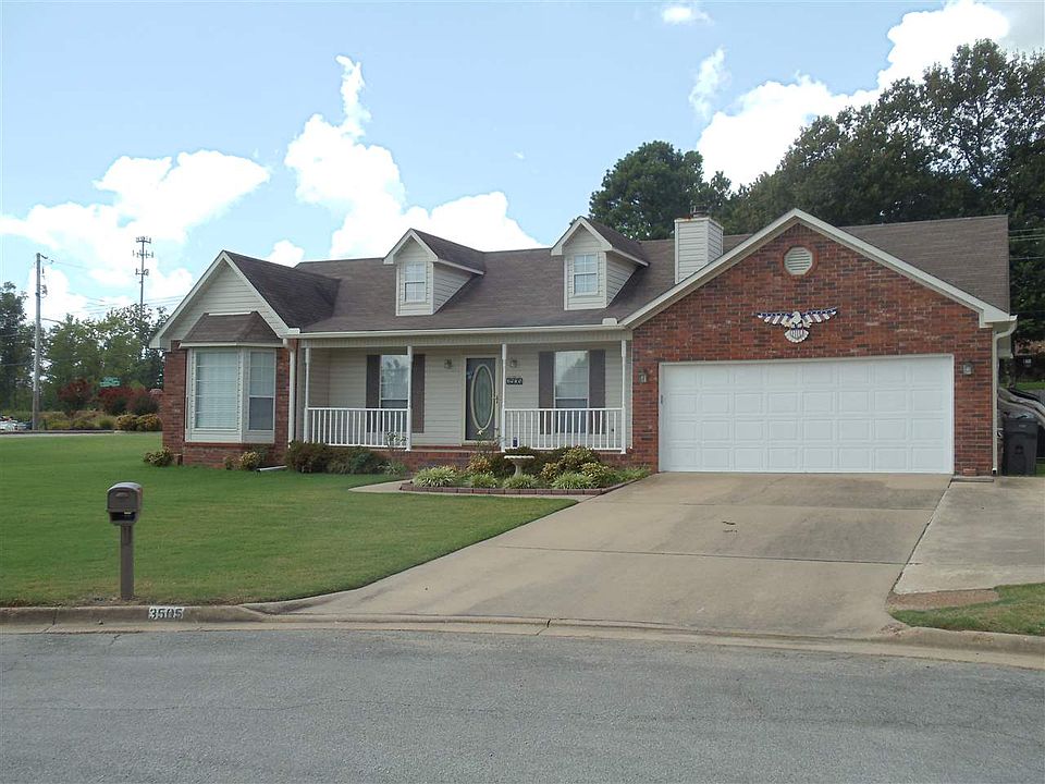 2nd image of 3505 Savannah Cv