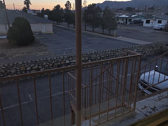 2nd image of 9020 Norton St APT 4