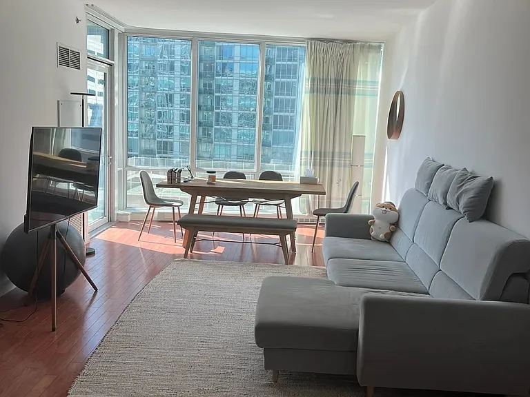 1 Shore Ln #1211 — Photo 2