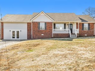 1011 Norwood Ct, Smyrna, TN 37167
