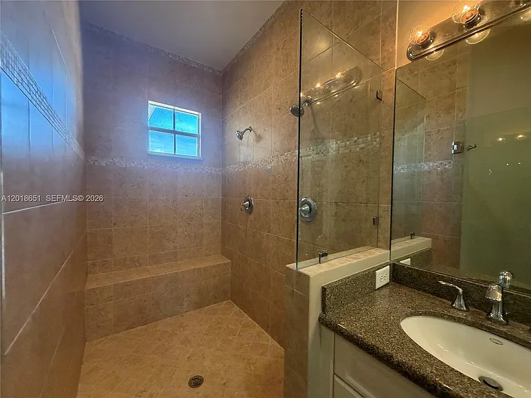 8344 NW 127th Ln #26-F — Photo 8