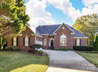 225 Northchase Dr, Concord, NC 28027