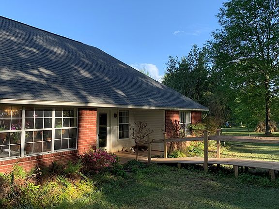 4th image of 448 County Road 2747