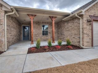 9120 NW 88th St, Yukon, OK 73099