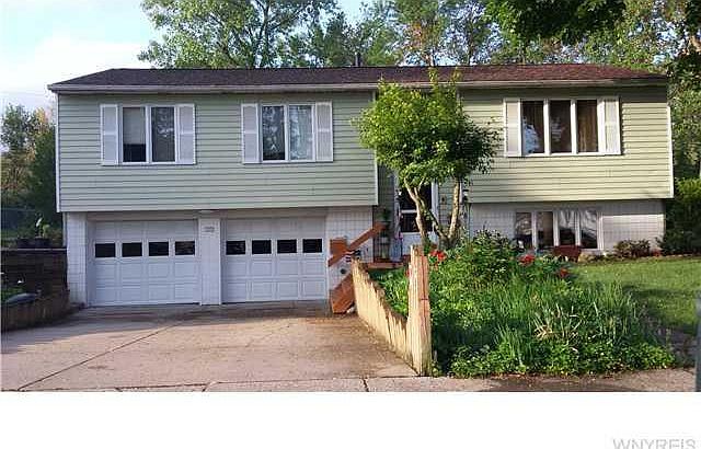 1st image of 77 Heather Hill Dr