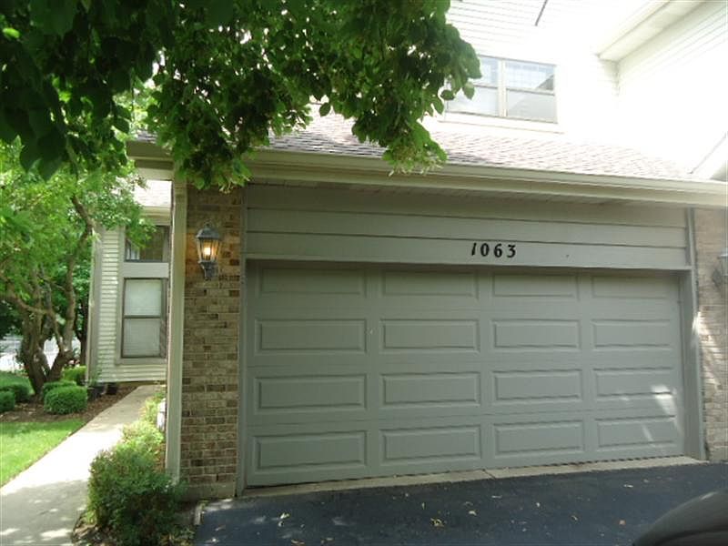 1st image of 1063 N Auburn Woods Dr