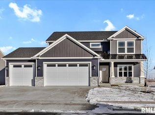 336 York Ave, Morton, IL 61550