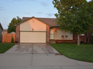 2334 S Prescott St, Wichita, KS 67209