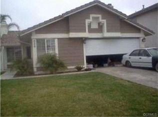 526 Camino Los Gallos, Perris, CA 92571