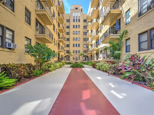 130 4th Ave N APT 610, Saint Petersburg, FL 33701