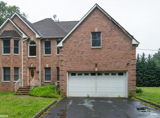 10A Edgemere Dr, Matawan, NJ 07747