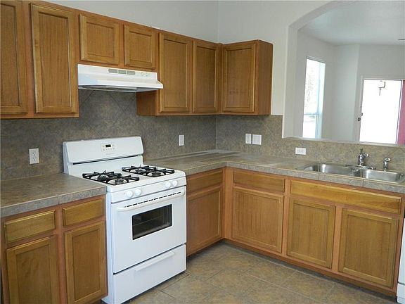 4th image of 10608 Plains Trl APT B2