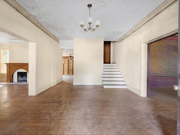 2nd image of 1625 Peabody Ave