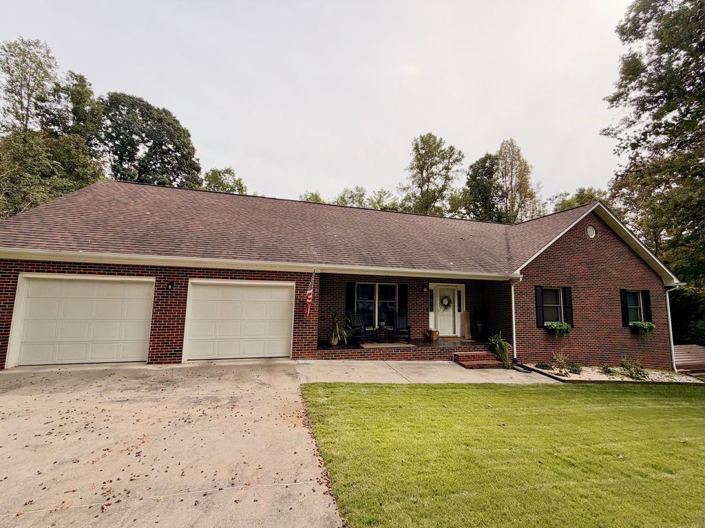 183 Alpine Dr - Property Image