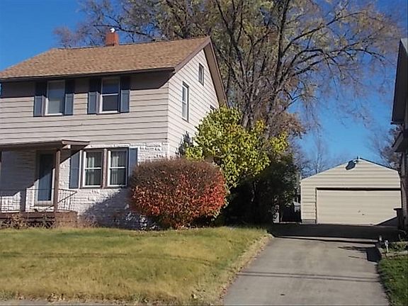 3rd image of 1796 Clermont Ave NE
