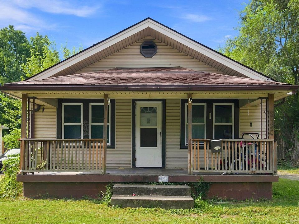 1st image of 2125 Winona Dr