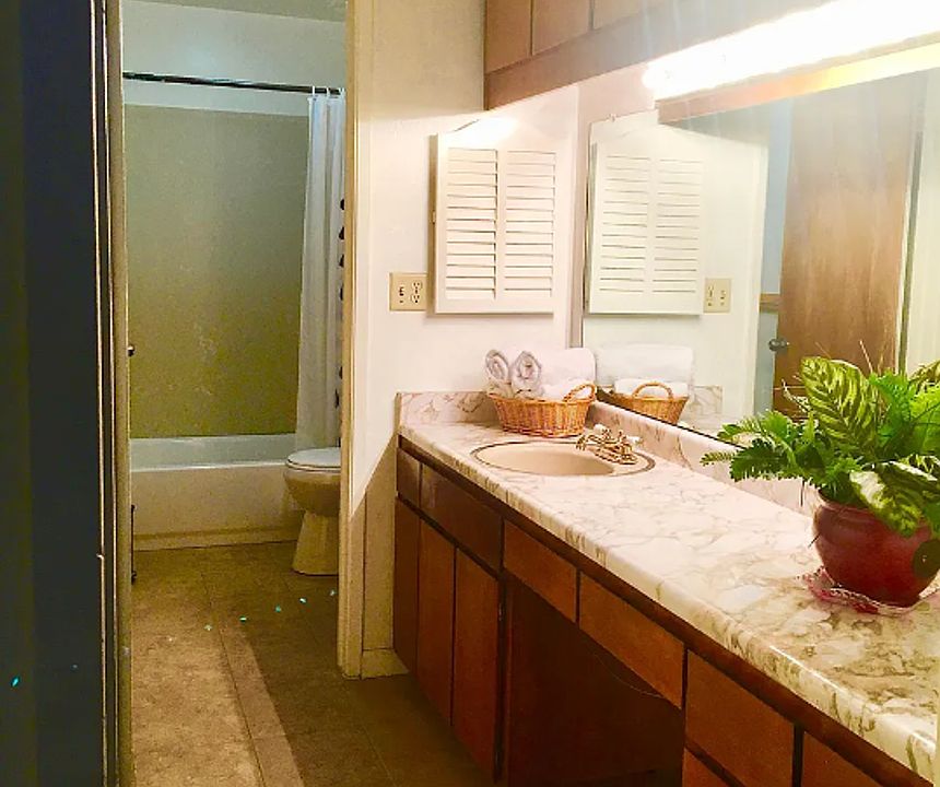 567 Oakland Ave APT 204, Oakland, CA 94611 Zillow