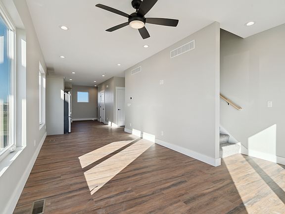 3rd image of 6136 Mississippi Ave